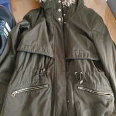 Zara coat womens!