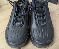 Nike Air Max Plus Black/DK Smoke Grey UK 9
