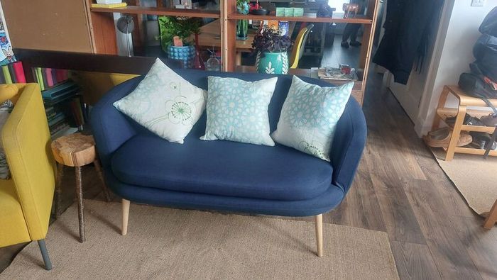 Fabulous Neat and Sturdy Two Seater Sofa on Wooden Legs in Excellent Condition