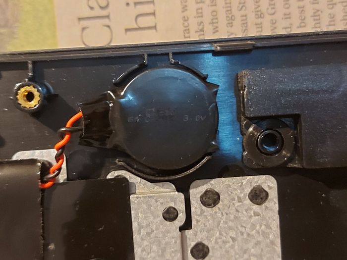 Acer Aspire R14, in excellent cosmetic condition, for parts or repair, No SSD or RAM, everything else is good