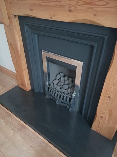 Beautifly Cafted Solid  Oak Fireplace With Matching Mirror