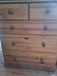 Chest of drawers