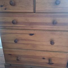 Chest of drawers