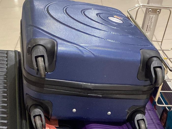 Cabin suitcase