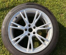 Tesla Model Y alloy , tesla OEM tyre, TPMS, [Hankook Ventus S1 Evo 3 255 45 R19 104]