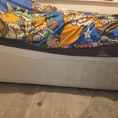 Free standing single bed base