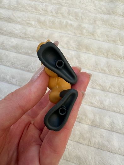 Scamper approx. 4" McDonald's Bendy Bendable Movie Action Figure Igor Used Please see photos
