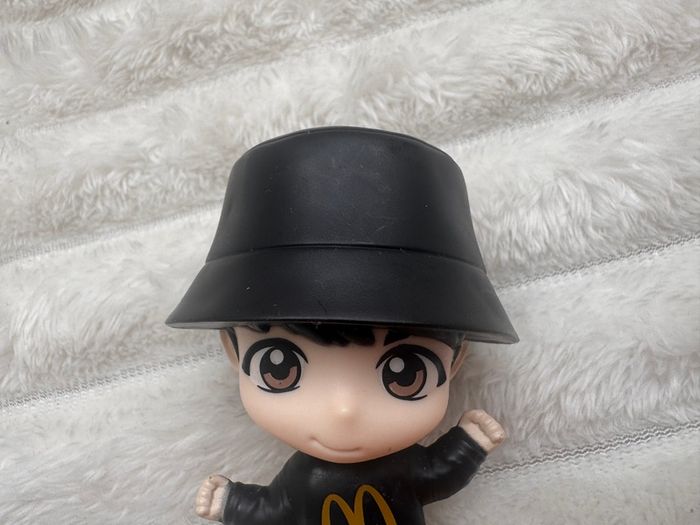 McDonald's TinyTAN x BTS Encore Edition Jung Kook approx. 9 cm. Used Please see photos