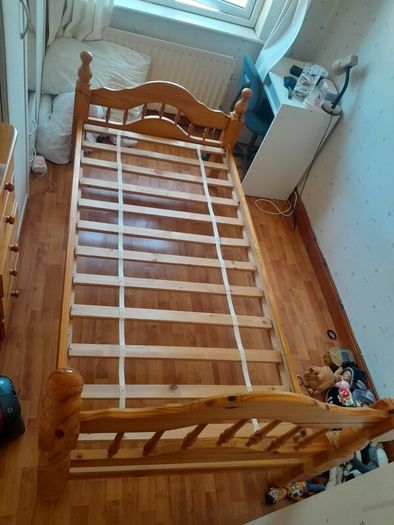 Bed Free To Take Away.