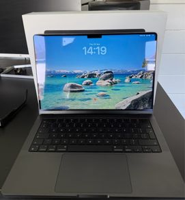 MacBook Pro 14" M3 Pro | 18GB RAM | 512GB | BRAND NEW Case, Keyboard & Battery (1 Cycle)