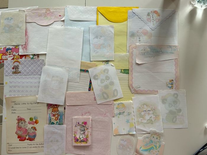 Vintage 1980,s Fancy paper Bundle