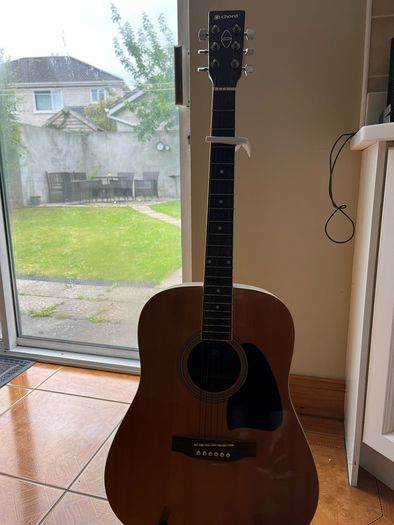 guitar very good condition