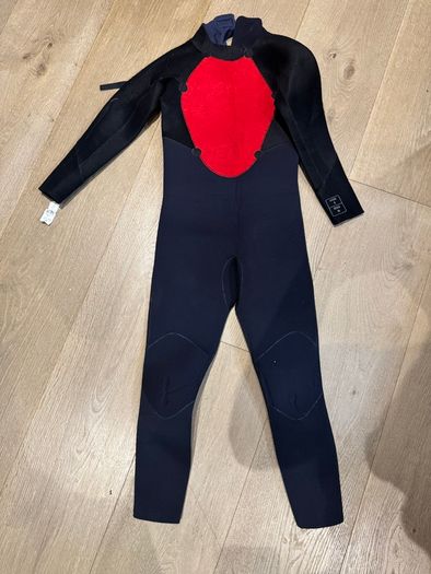 Wet suit - Alder junior 8.