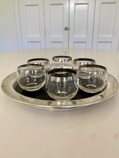 Set of six mid-century roly poly cocktail/punch glasses and tray