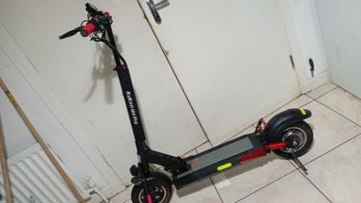 Electric Scooter M4 Pro ( CLEAR OUT)