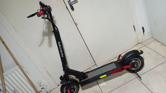 M4Pro Scooter Like New