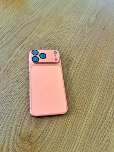 iPhone 17 Pro Max 512GB (Sim free) unlocked -Esim