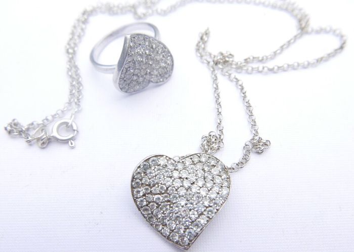Vintage Sterling Silver 925 Cubic Zirconia Heart Set ring and chain with pendant 12,24g - lent 24" - size O