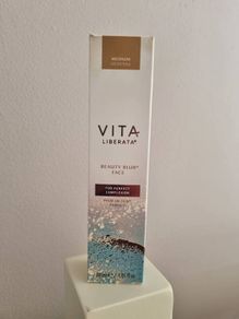 Vita Liberata Beauty Blur Face with Tan