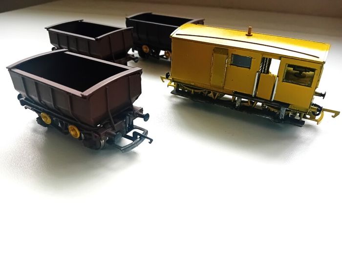 Model  Railway Irish  Ballast Wagon  Set