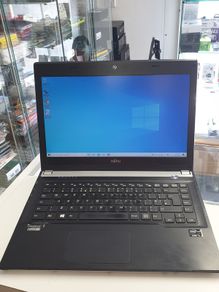 Fujitsu Lifebook UH572 13.3" core i5-3337U 8GB RAM 256GB SSD, Windows 10