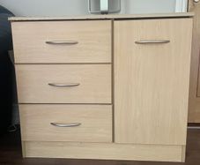 Sideboard/Cabinet BARGAIN! Excellent Condition