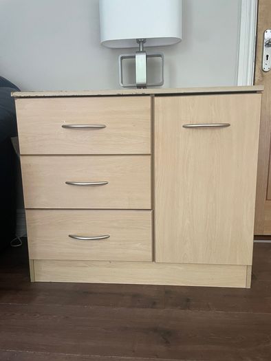 Sideboard/Cabinet BARGAIN! Excellent Condition