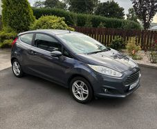 2014 Ford fiesta