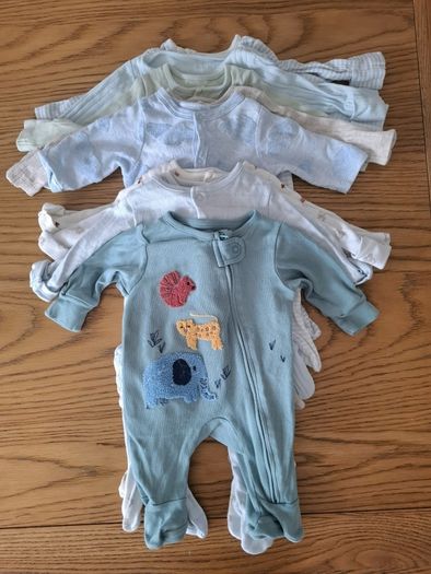 Baby Clothes 0-3 Months (60 items)