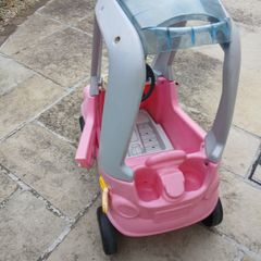free  Little Tike  Cosy Coupe