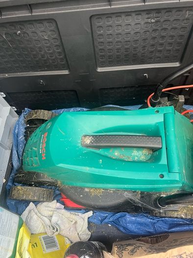 Bosh lawnmower