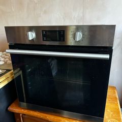Oven