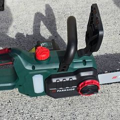 20V condless chainsaw