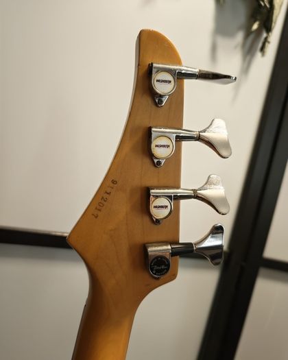 Washburn xs-4 Axxess Active Bass Made in Korea