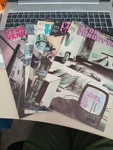 V for Vendetta x 5