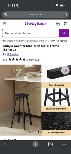 2 bar stools