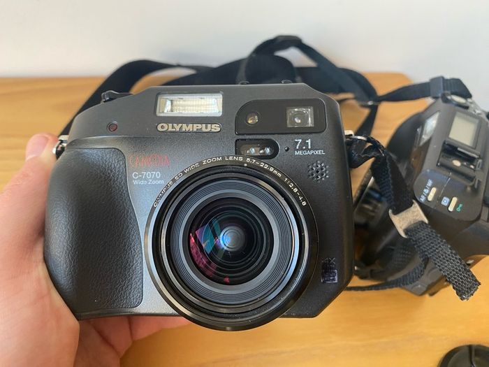 Olympus CAMEDIA 7070 Wide Zoom 7.1MP Digital Camera - Black