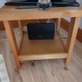 2 oak side tables with glass top Image 5