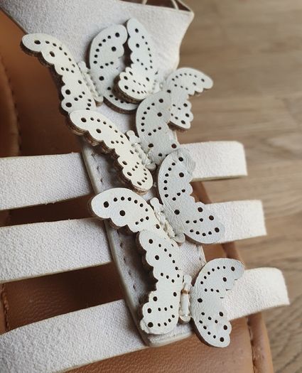 New Beautiful H&M Suede & Leather Butterfly Sandals UK 10