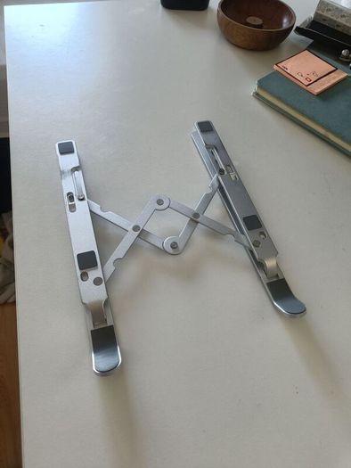 Collapsible Laptop Stand