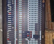 Midas Venice 320 Mixing Desk