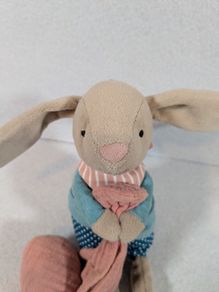 Jellycat little rambler bunny