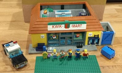 Lego Kwik Mart set