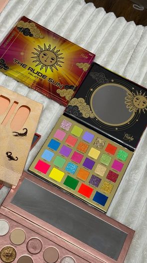 Huge eyeshadow palette 10euro sale Juvia s Kaleidos, urban decay, Laura Lee, rude cosmetics, jeffree star and more