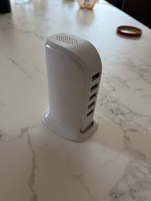Vido 5 Port USB Tower Charger 25W Good Condition