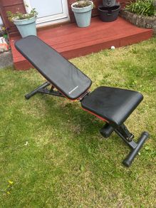 Exercise bench