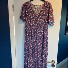 Jojo maman bebe maternity dress