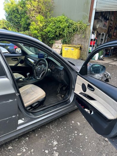 BMW 316d e90 breaking