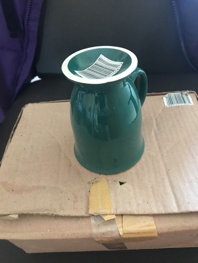 4 watching! Mugs x 6 Brand new, green with gold rim and white inside. Still in box.