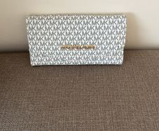 mk purse